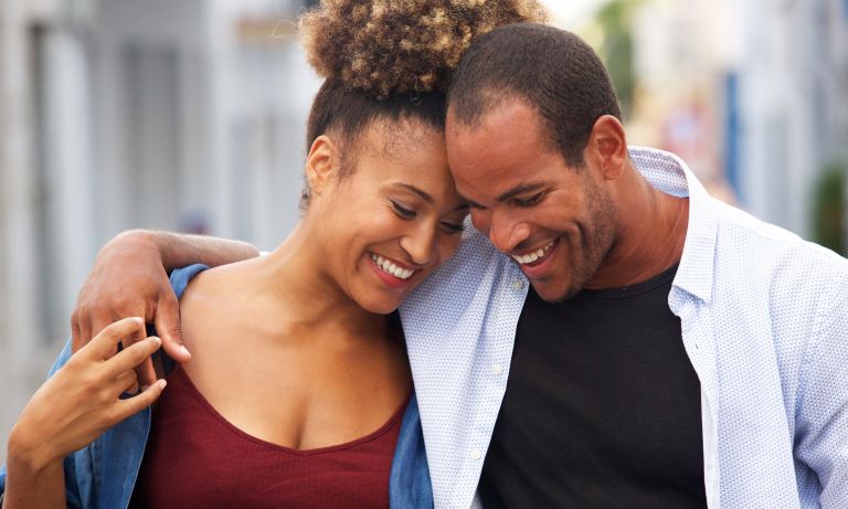 Tips for Improving Men’s Social Confidence in Dating and Relationships.