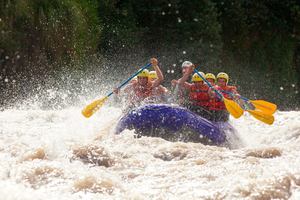 Why White Water Rafting Kolad is a Perfect Team-Building Activity
